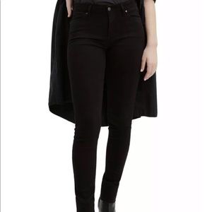 Levi's Women's 711 Skinny Jeans, Soft Black 31X32